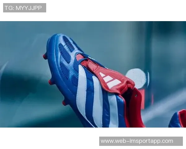 阿迪达斯明年首度复刻猎鹰Touch球鞋引发球迷热议