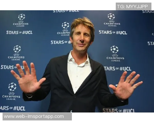 曼联官方庆祝范德萨55岁生日称其为门前的大山祝福生日快乐