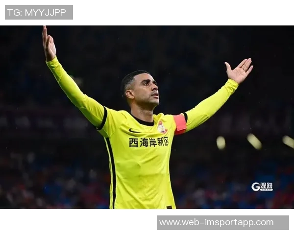 帕尔梅拉斯主帅高度评价21岁小将阿兰呼吁俱乐部给予涨薪待遇