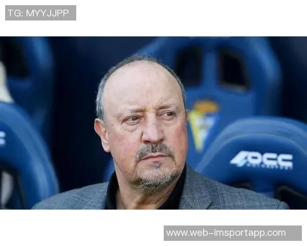 贝尼特斯即将加盟帕纳辛纳科斯执教未来充满期待